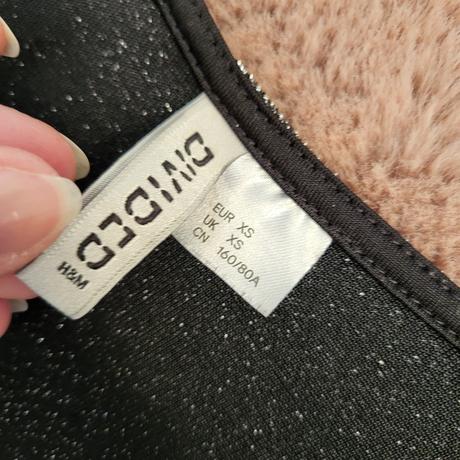 Xs trblietavé saty, h&m,xs