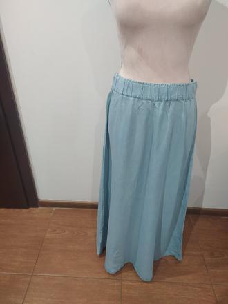 Riflová sukňa, 38