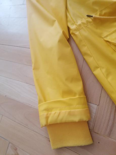 Zlta vetrovka, timeout,xl