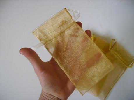 Vrecúška z organzy,