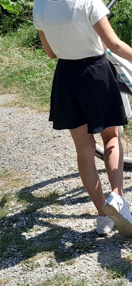 Sukňové kraťasky, 140