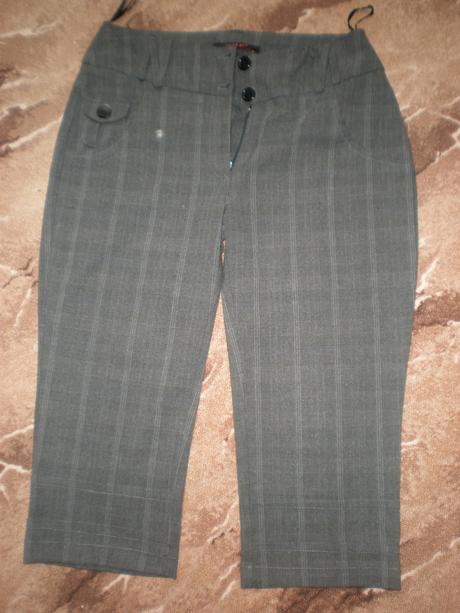 Kárované 3/4 nohavice, s