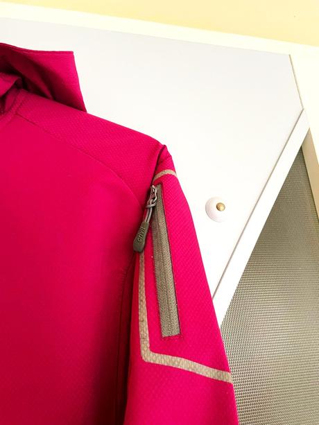 Tenká športová bunda 38/40, m