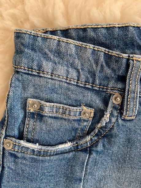 Rifľové kraťasy, stradivarius,36