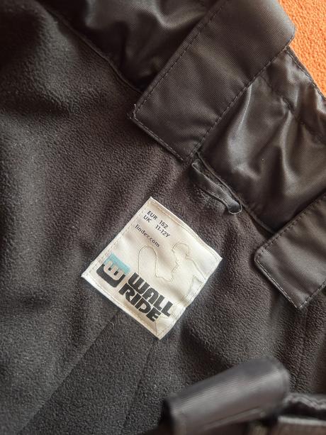 Značkové oteplovačky wallride, lindex,152