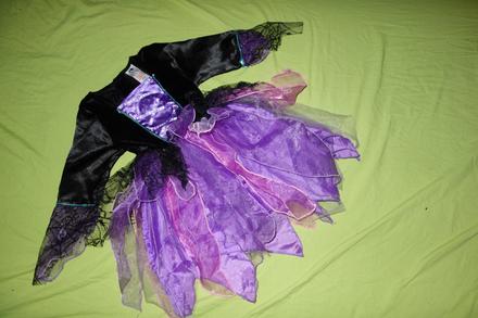 Kostym na karneval mothercare,