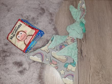 Bodkovaný mojkačik a knižka,