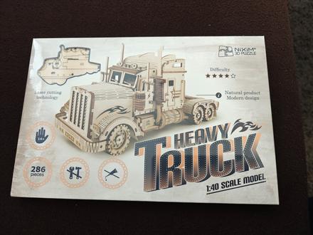 Stavebnica - heavy truck (drevená), 