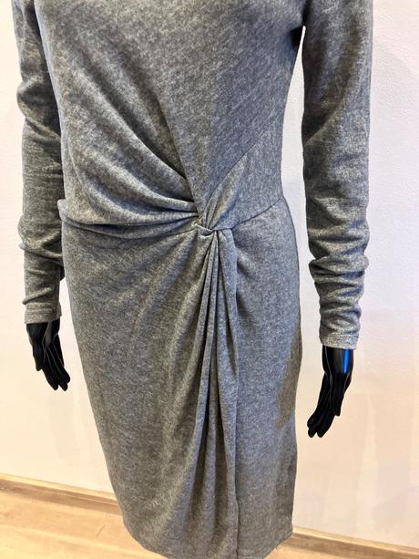 Dámske šaty dlhý rukáv (m), reserved,m