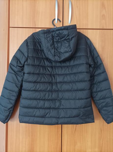 Čierna vetrovka s kapucňou, pepperts,146