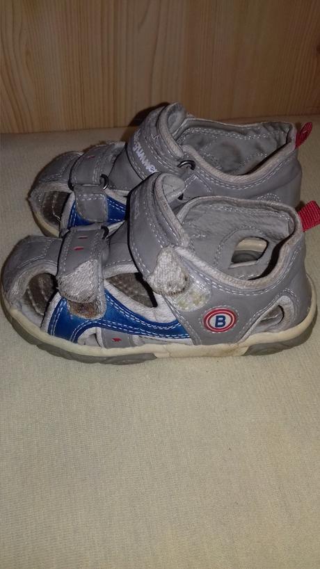 Sandalky, bubble gummers,23