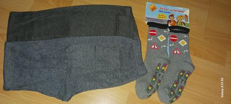 Spodné nohavice a ponožky, 140–152