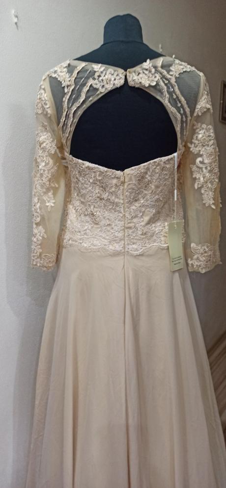 Spoločenské šaty, m