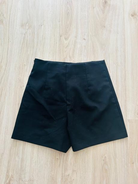 Krásne bermuda šortky značky zara, zara,m