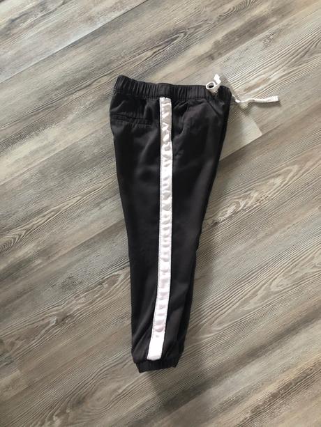 Nohavice, zara,104