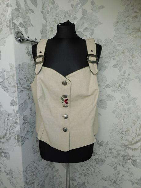 Kvalitna trachten vesta ku kroju, 48