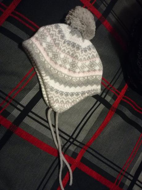 Čiapka na zimu, lupilu,62