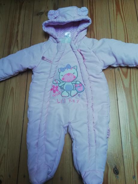 Kombinéza s uskami, 68