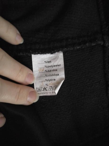 Tehotenské nohavice pre nižšiu postavu, s