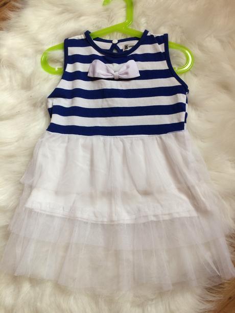 Šaty s prúžkom, 98