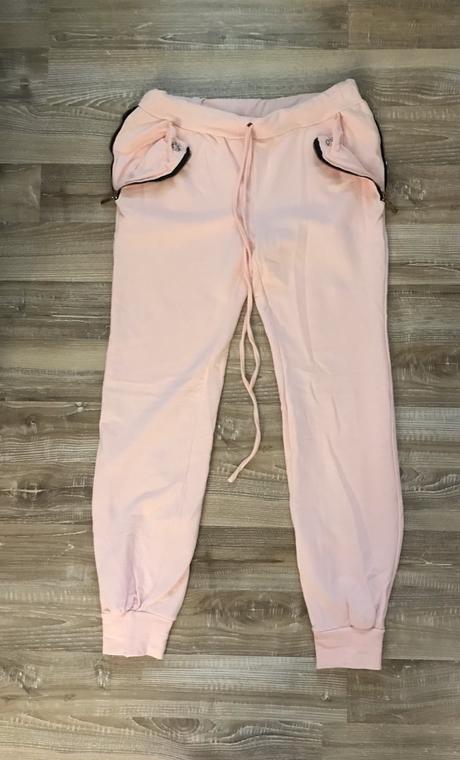 Krásne tepláky,nohavice, m