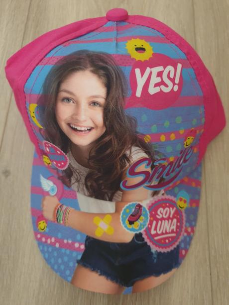 Šiltovka soy luna, 140