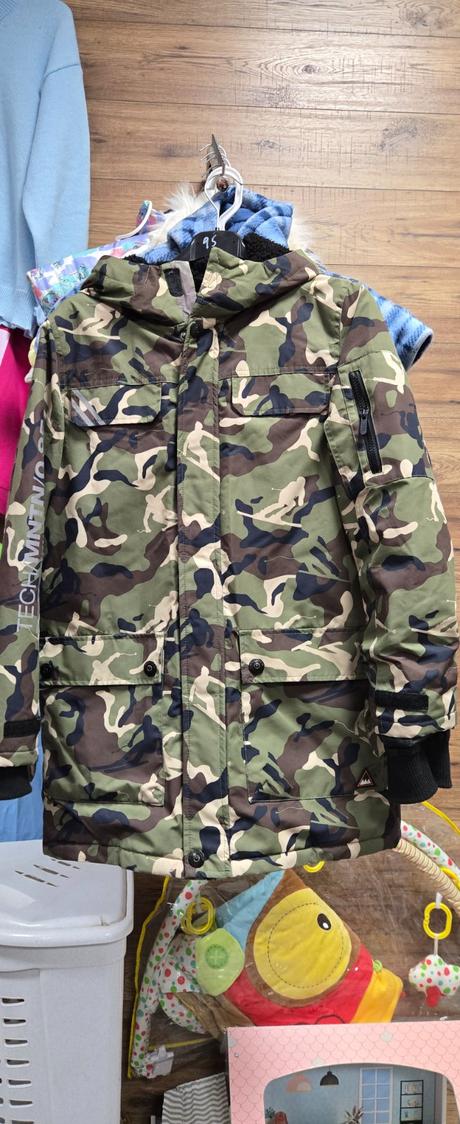 Bunda 158, reserved,158