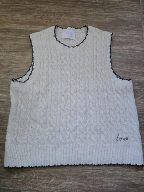 Vesta/pulover č.152, zara,152