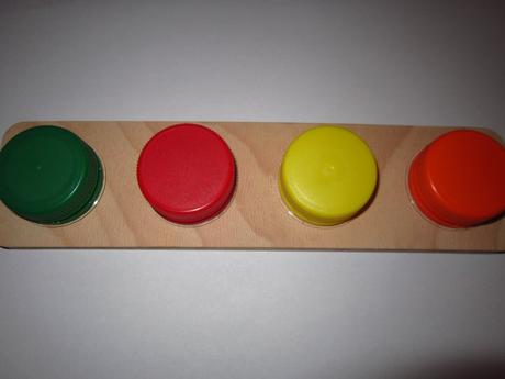 Skrutkovacie veľké vrchnáky 4, 