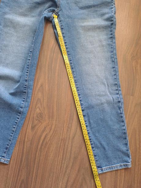 Nenosene damske skratene rifle v. 42, tchibo,42