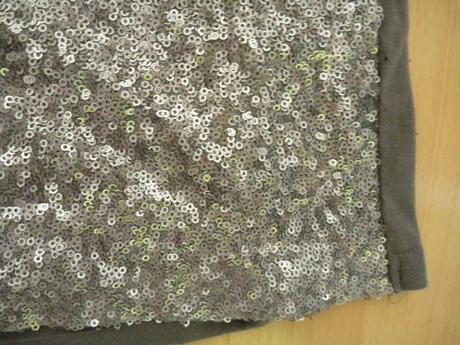 Slávnostné tielko, amisu,m