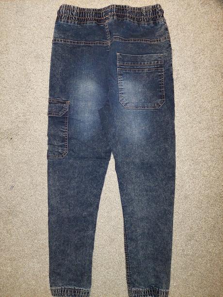 Rifle jogger, reserved,158