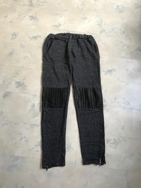 Zaujímavé teplaky, l