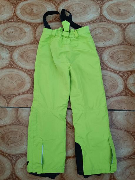 Krikľavo žlté oteplovačky, crivit,134