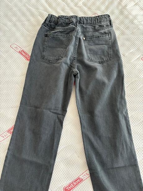 Čierne rifle loose waist, h&m,158