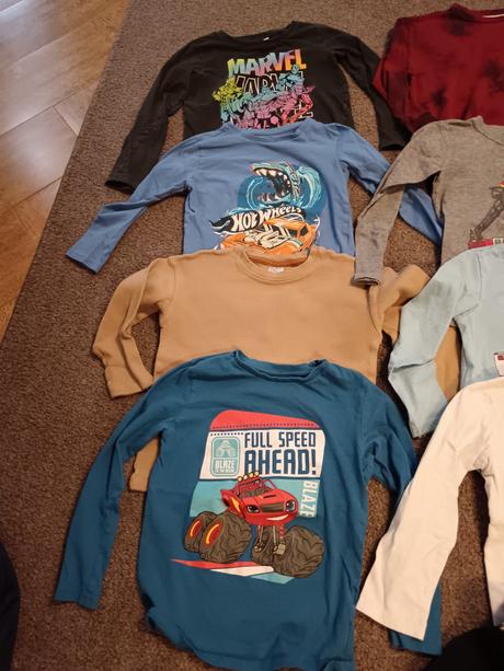 Balík vecí pre chlapca 110-122 42ks, 104–116