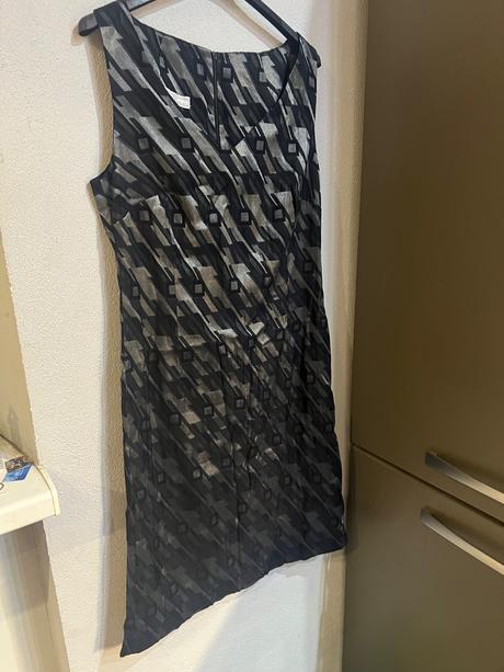 Komplet šaty + sako, 44