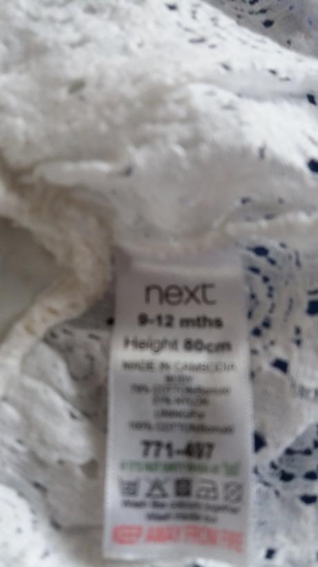 Krajkove saticky, next,80