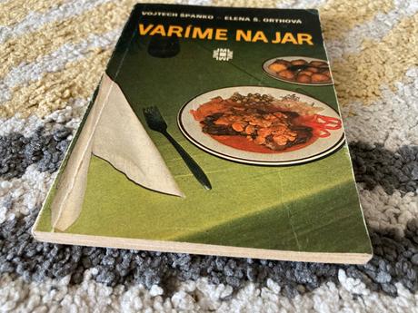Varíme na jar-prvé vydanie 1978, 