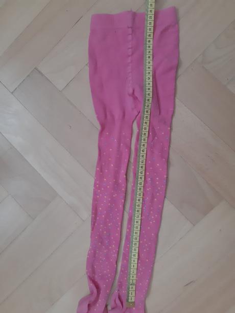 Dievčenské pančušky, 104