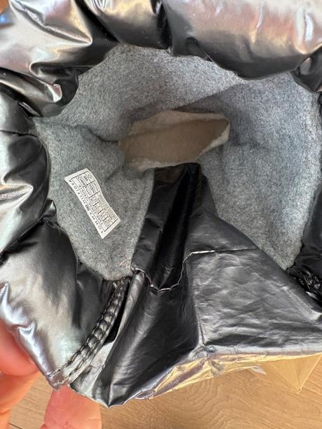 Snehule, tommy hilfiger,35