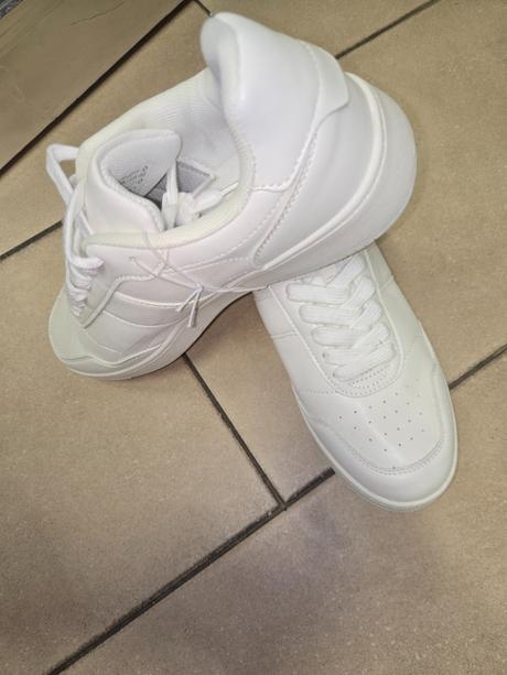 Tenisky veľ.40, c&a,40