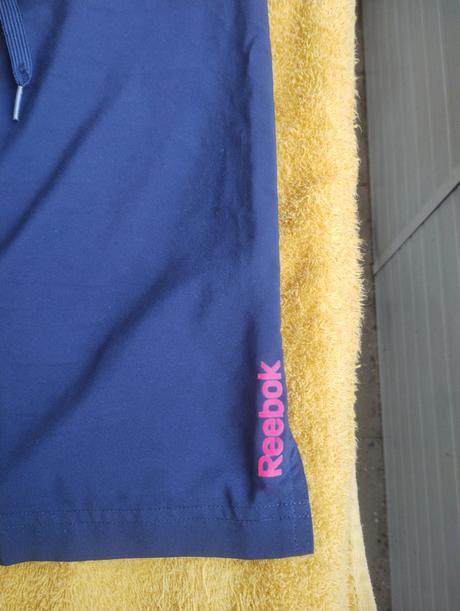 Šortky, reebok,s