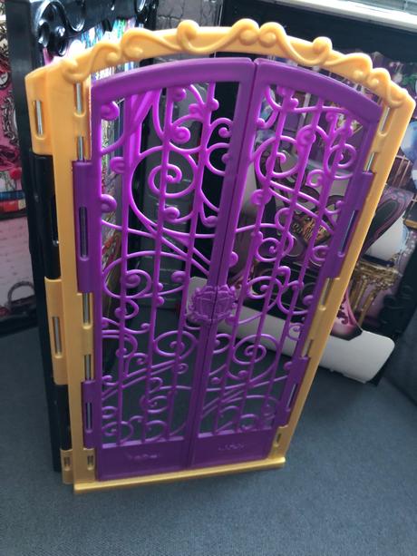 Domček ever after high,