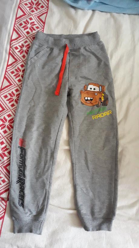 Chlapcenske teplaky, 116