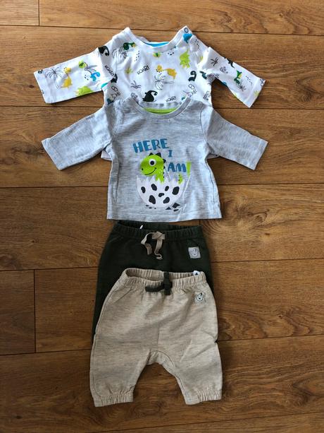 Setik oblecenia pre babatko, 50–62