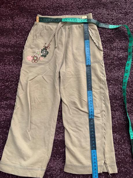 Pohodlné 3/4 tepláky, adams,128