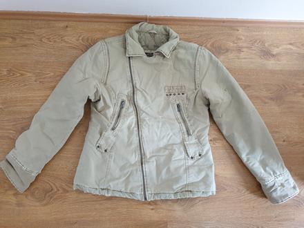 Tvarovaná zimná bunda na donosenie, m