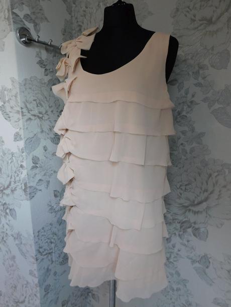 Pekne trendy volanikove šaty, h&m,38