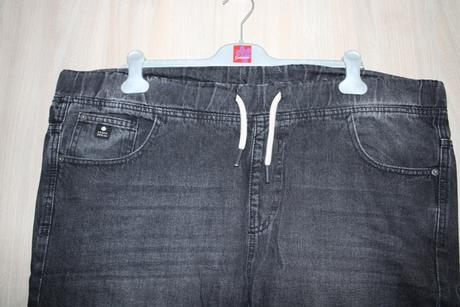 Čierne krátke č. 38 - zn. cropp, 38